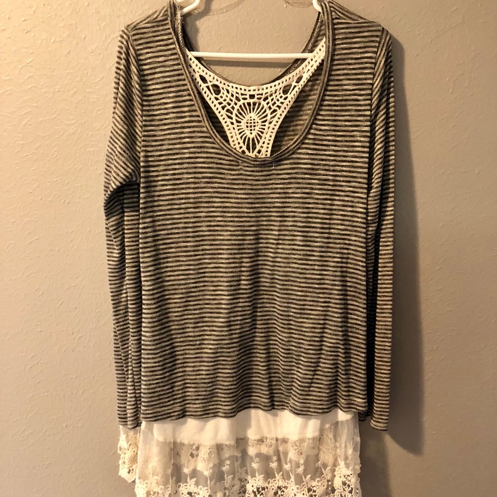 Long sleeve striped shirt